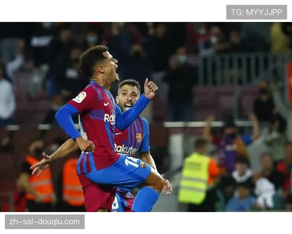 西甲与某国际时尚品牌推出联名系列，纪念联赛成立95周年